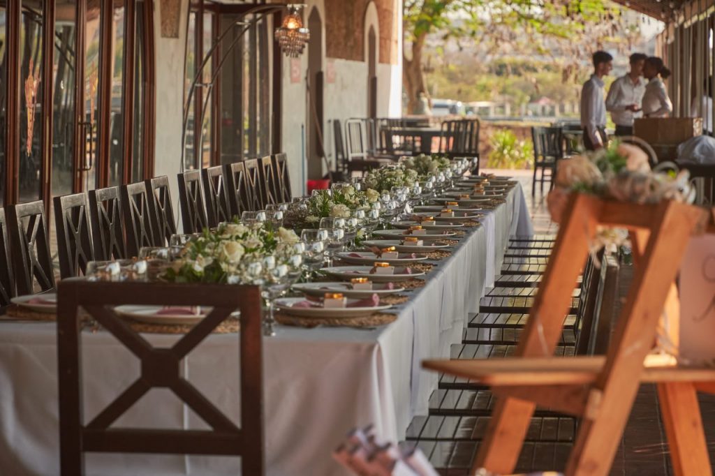 Mesa para invitados